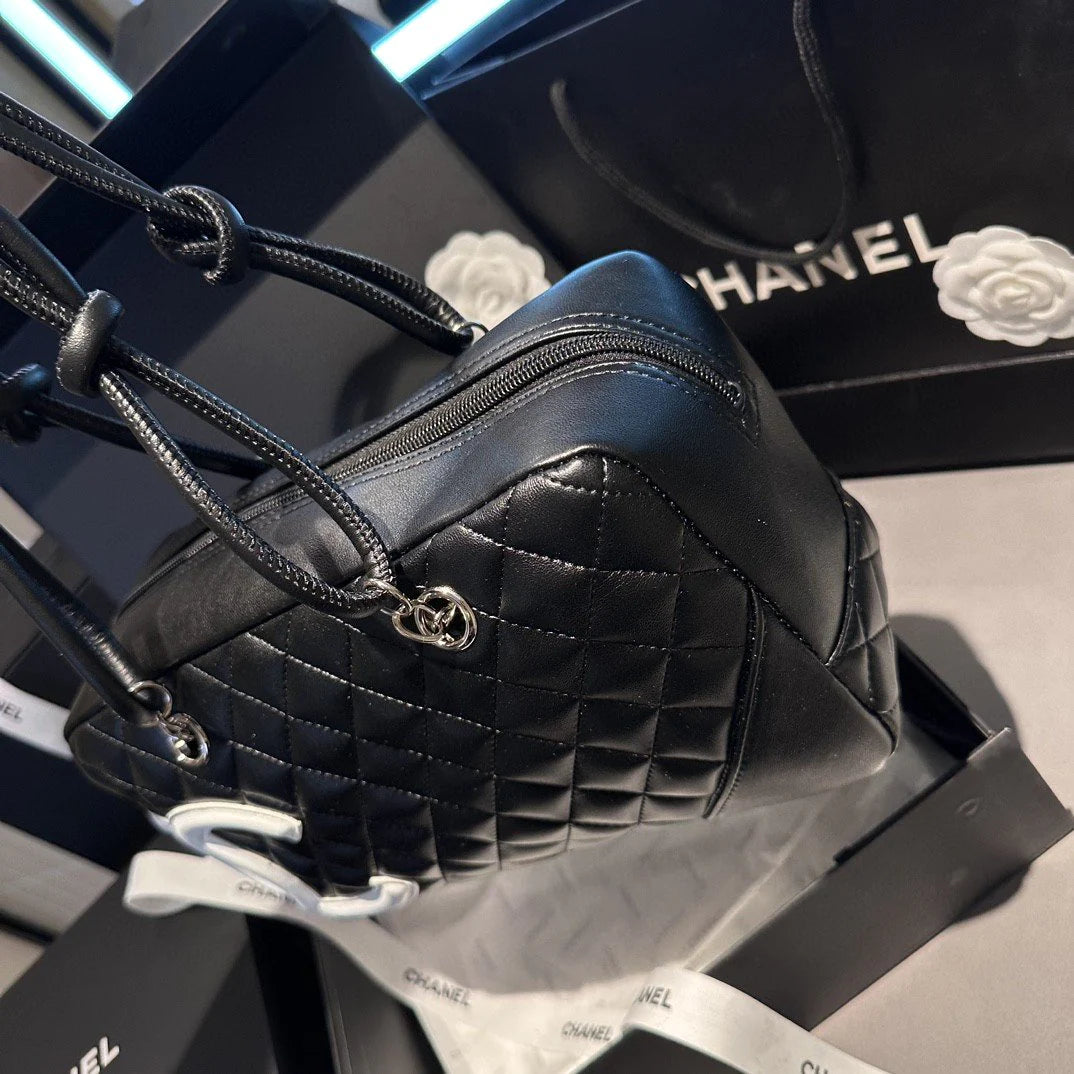 New fashionable and versatile hand-held crossbody bag 102022113