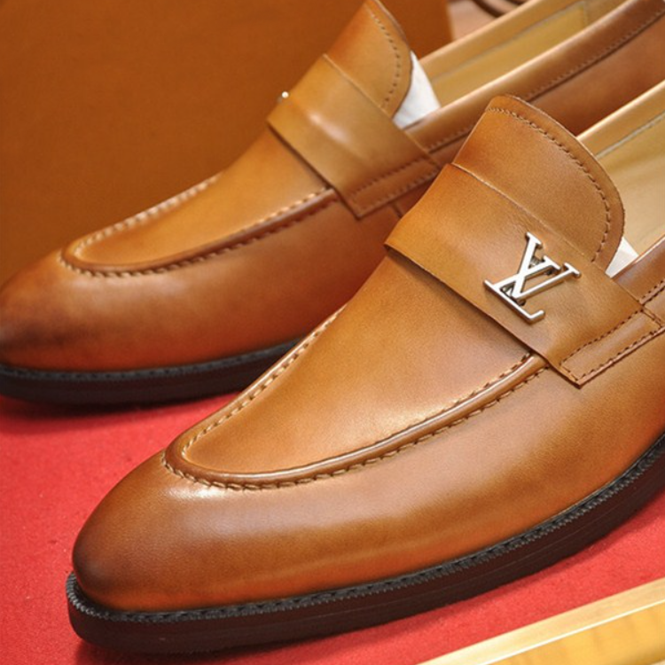 Classic Brown Dress Shoes V01