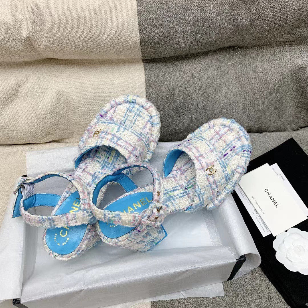 New fashionable and versatile high heel sandals 1024040709