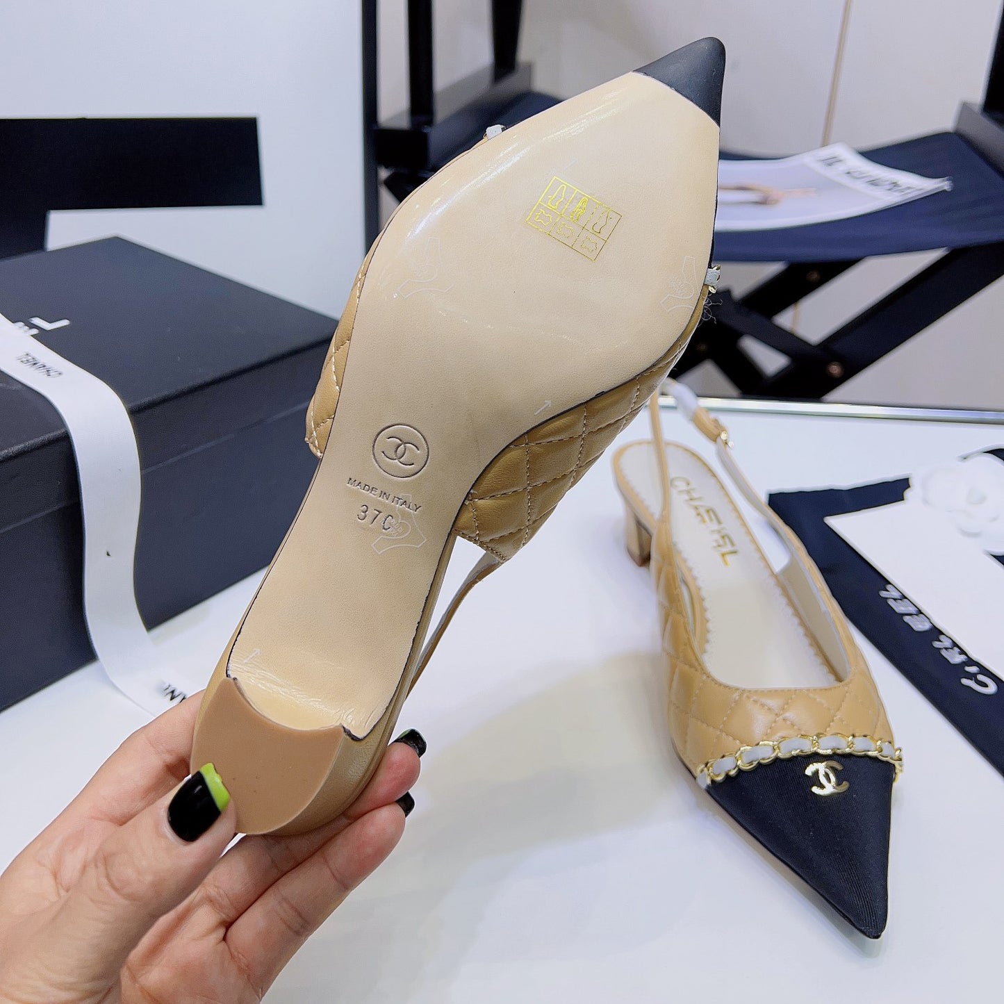 Pointed toe rhombus chain small high heel sandals XC16062303