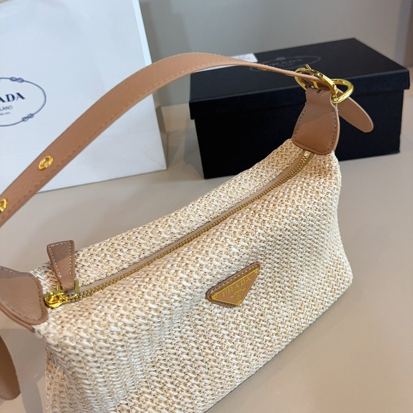 PR Straw underarm bag 1825070302