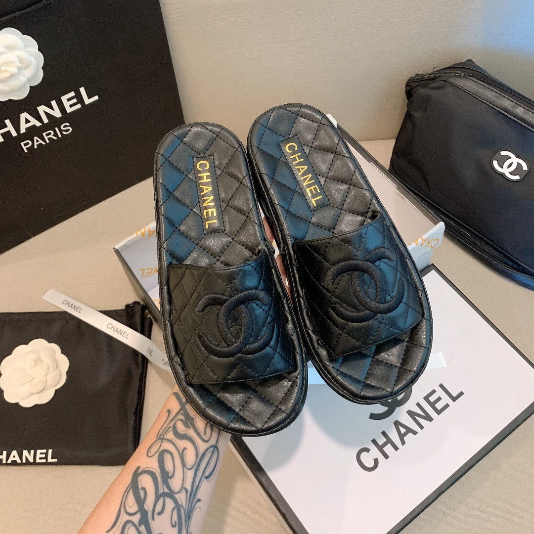 Trendy platform slippers XC0123072823