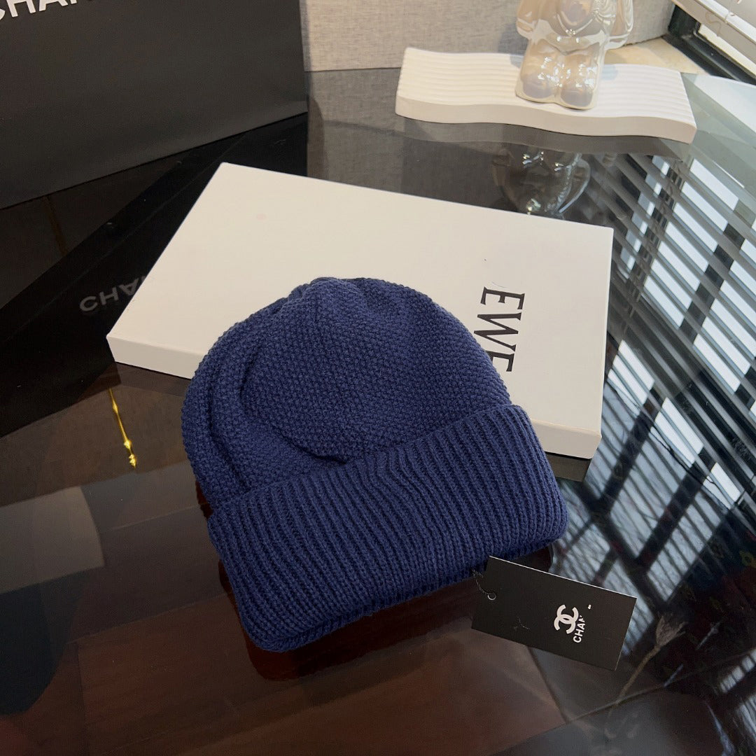 23A New Solid Color Double C Cashmere Knitted Beanie Cold Cap XC1823083002