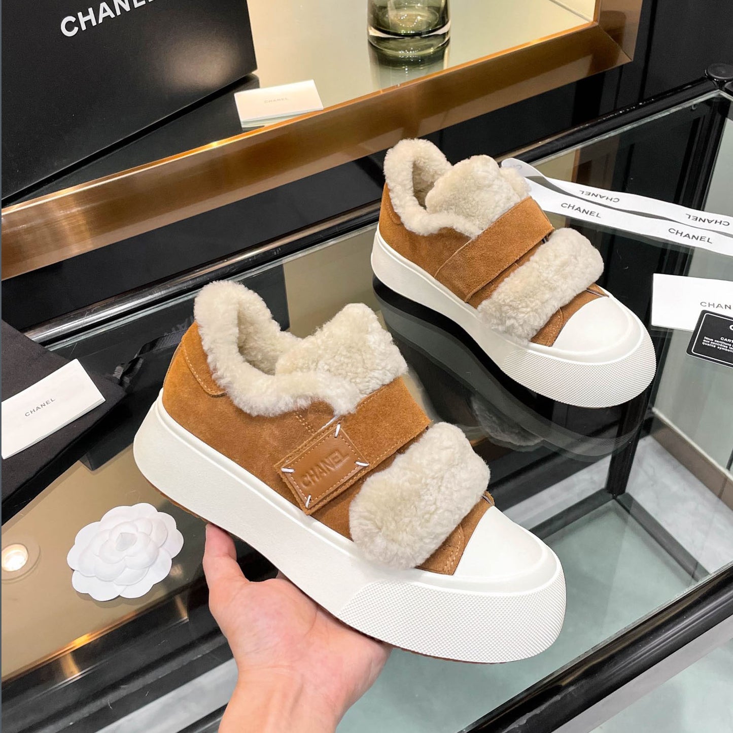 CH 24 new autumn and winter wool sneakers XC24092323