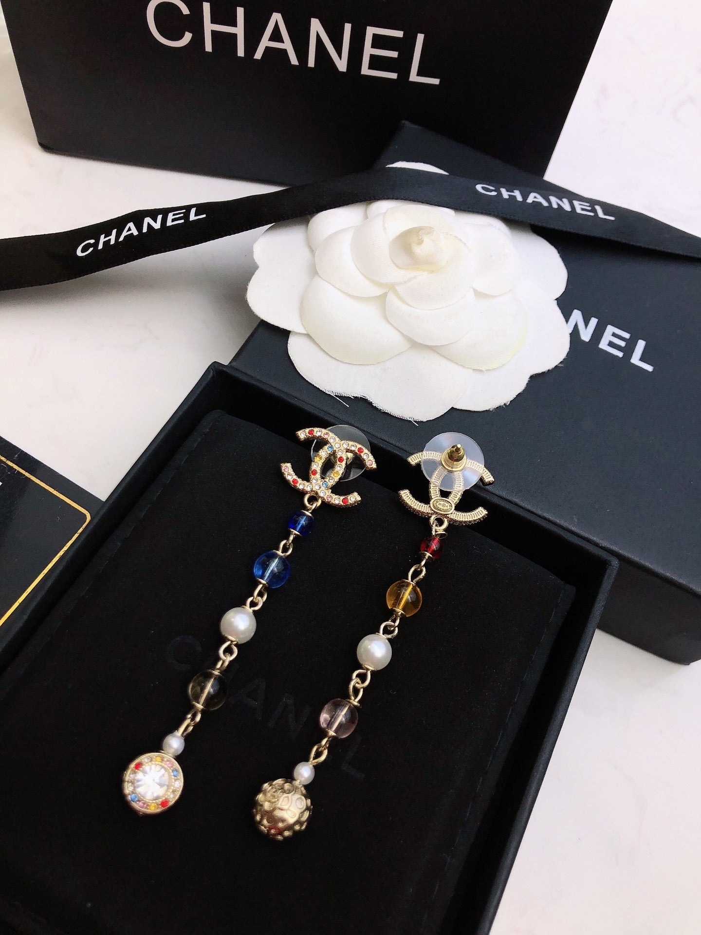 Double C diamond earrings XC0823072403