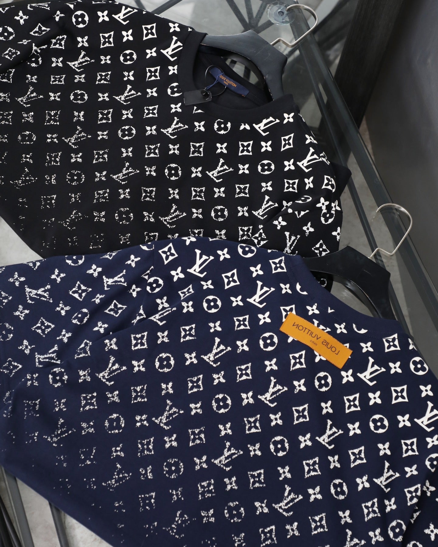 LV Gradient letter print T-shirt 1825060601