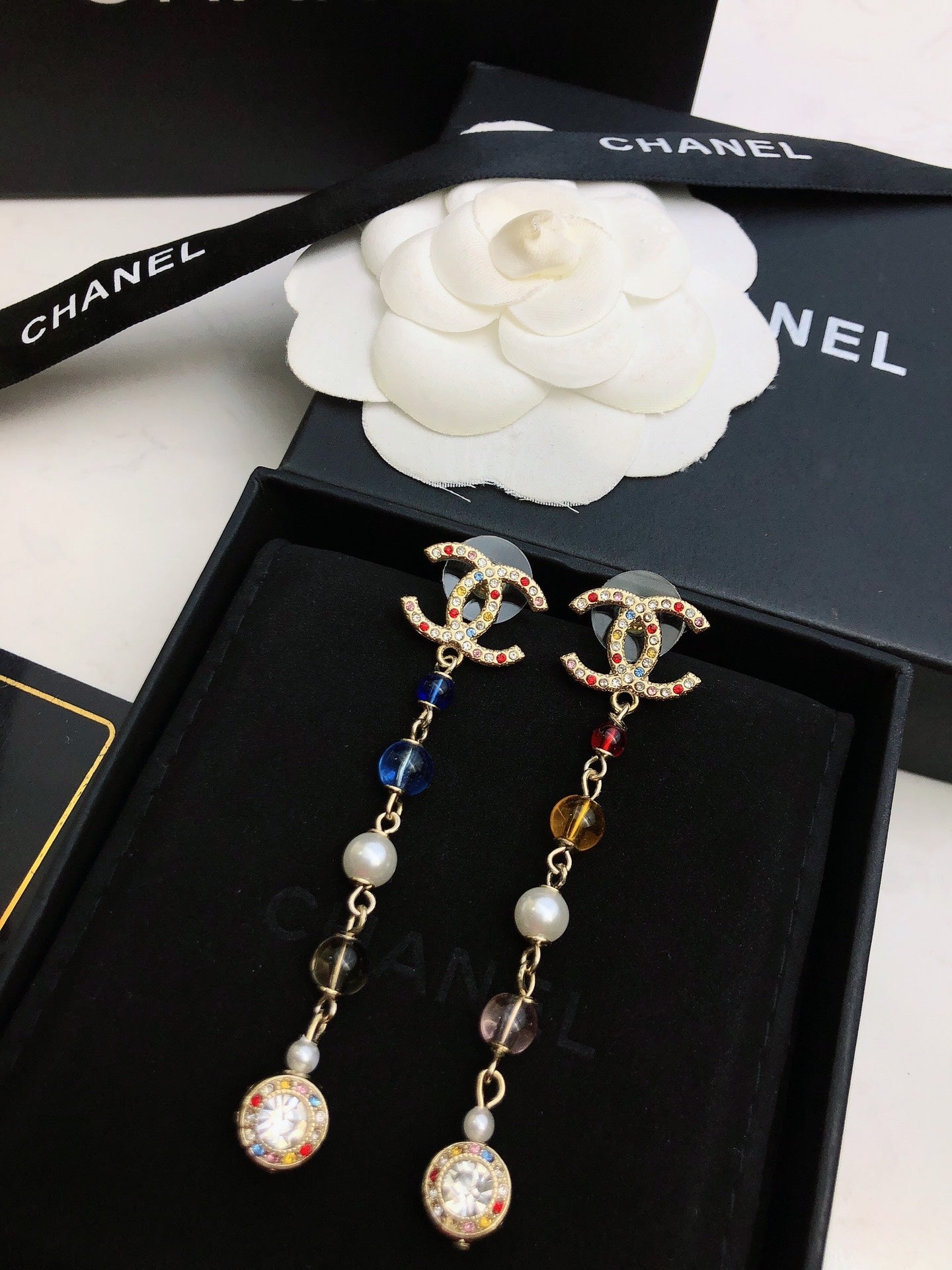 Double C diamond earrings XC0823072403