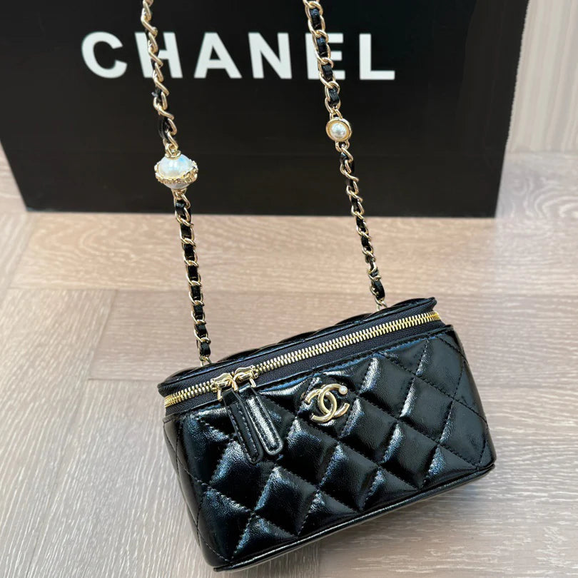 New Pearl Chain Cosmetic Case 1025030530