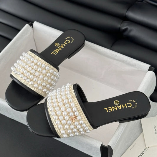 Haute Couture Pearl Collection Slippers 1025041701