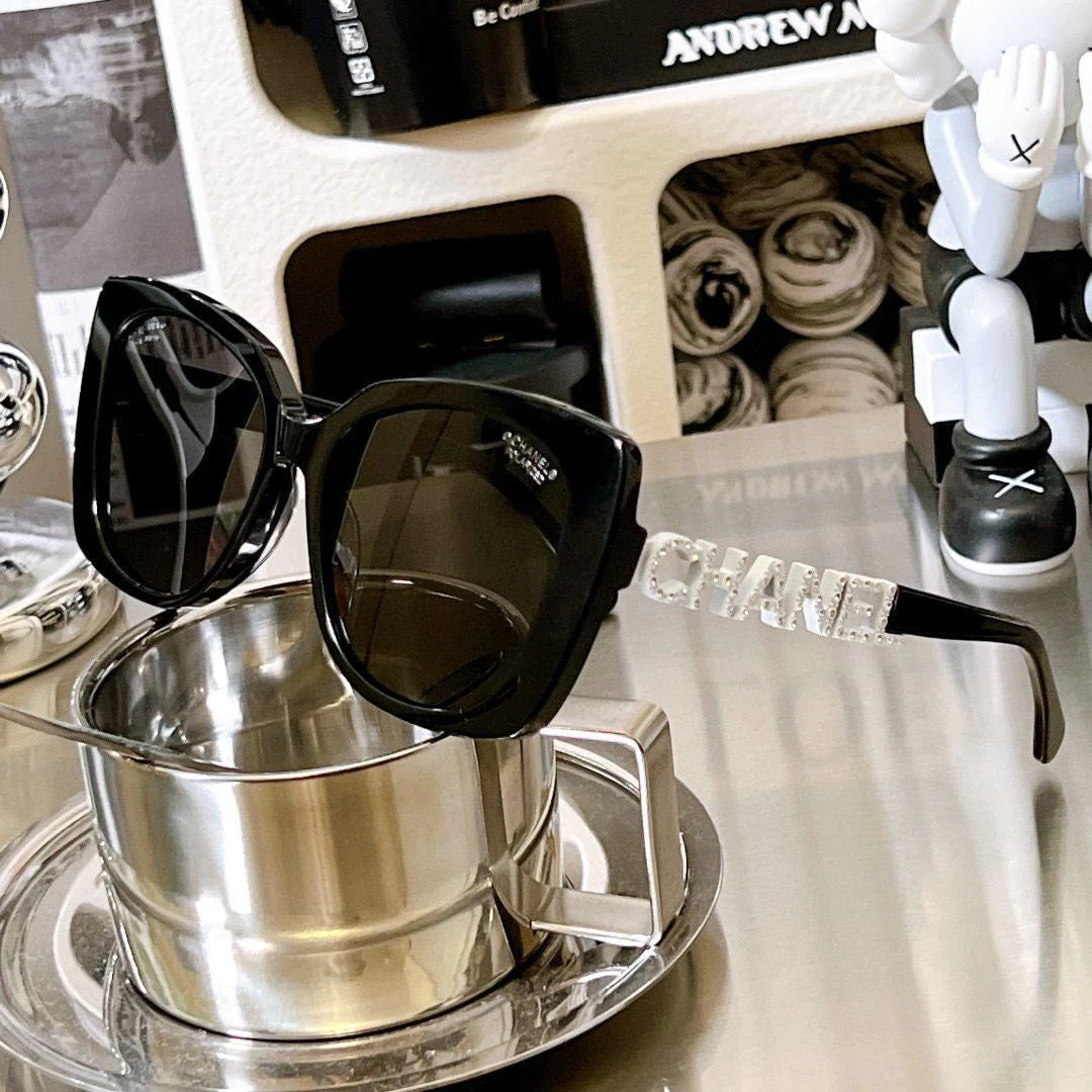 Black Frame Plain UV Protection SunglassesPD05202411904