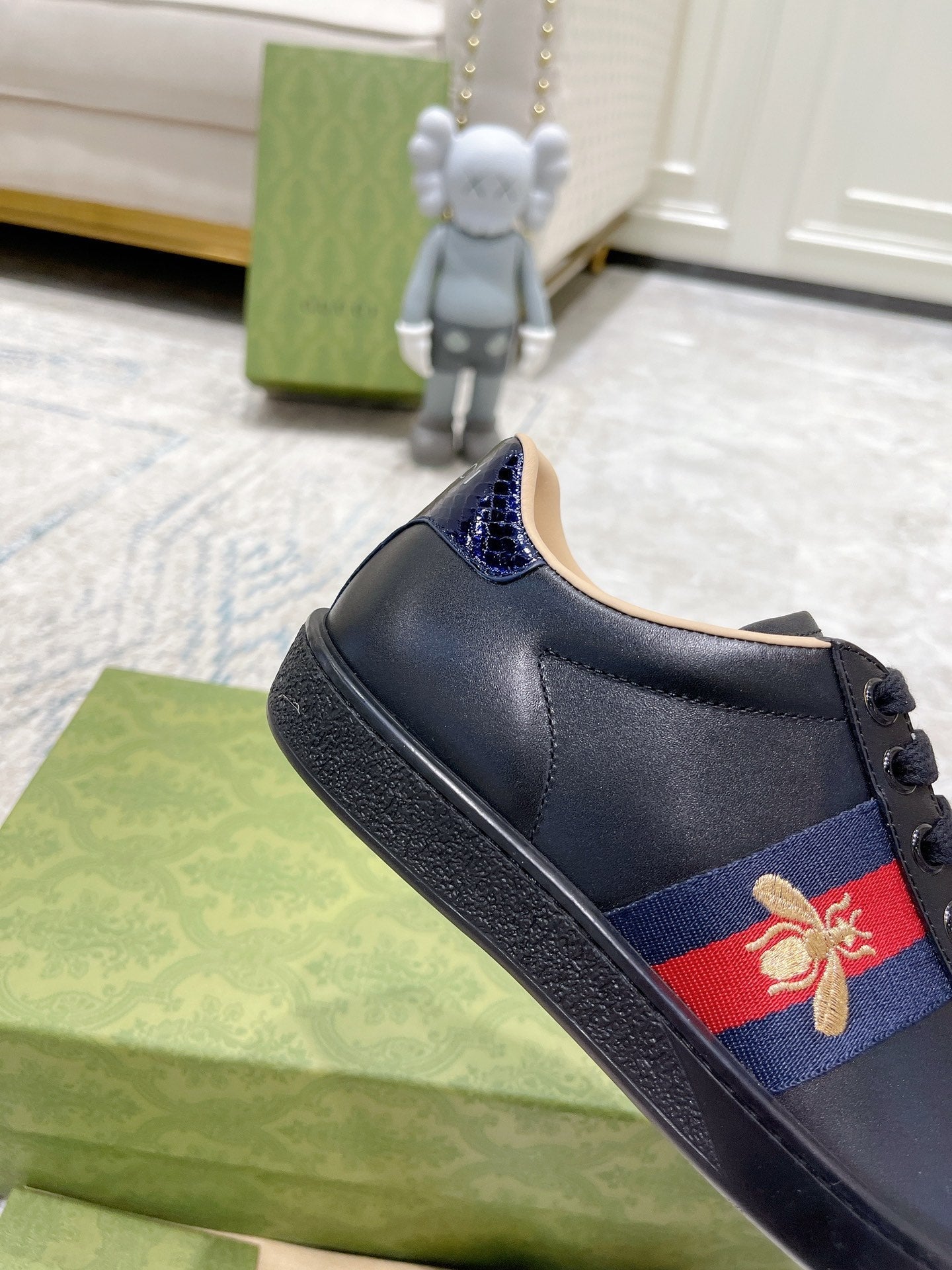 2G Retro Low Top Casual Shoes 14