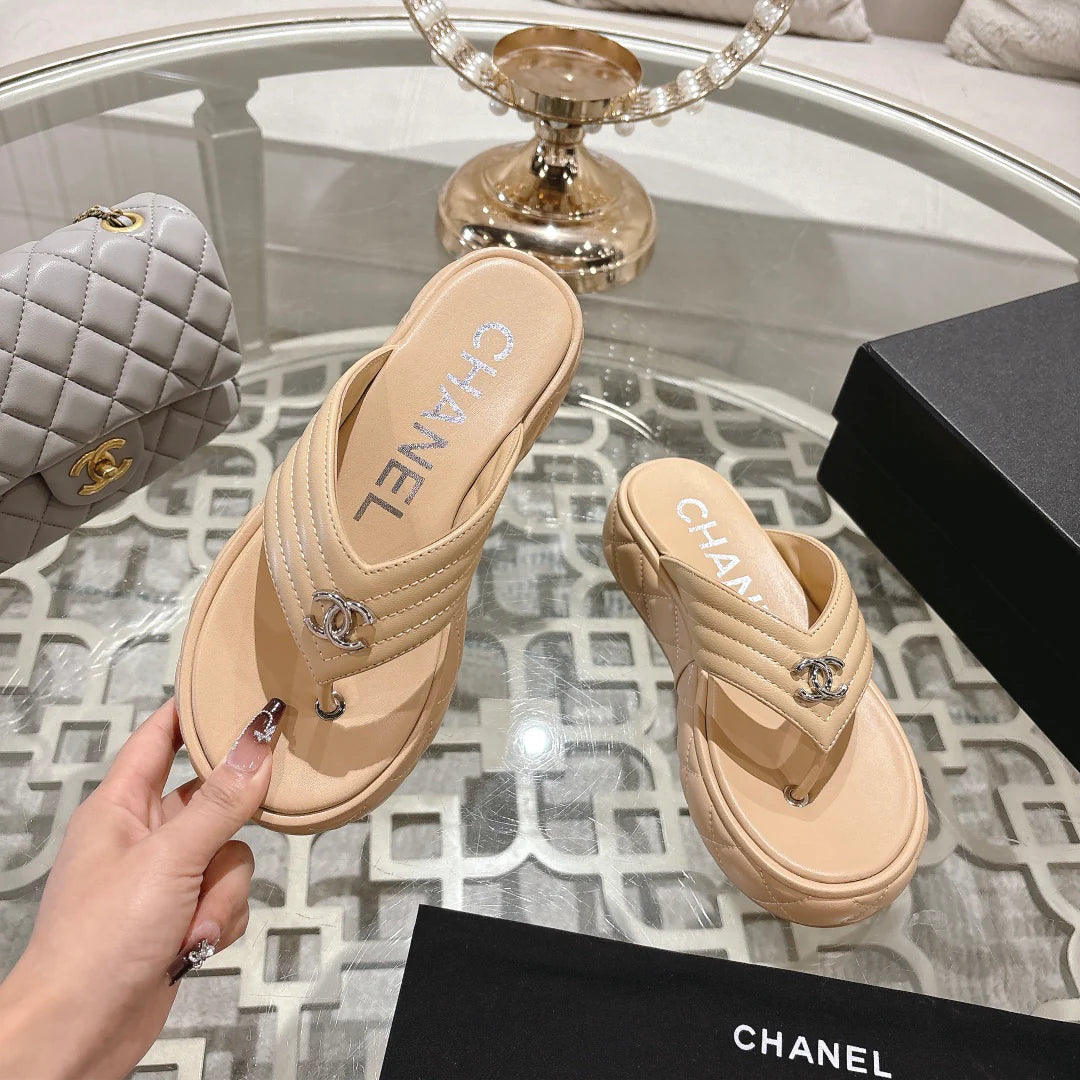 New thick-soled casual slippers 1025031219