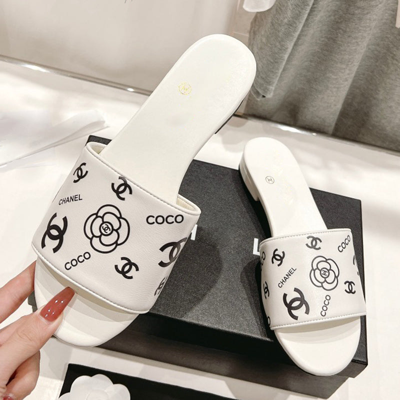 Fashion new vacation leather slippers PD10061225