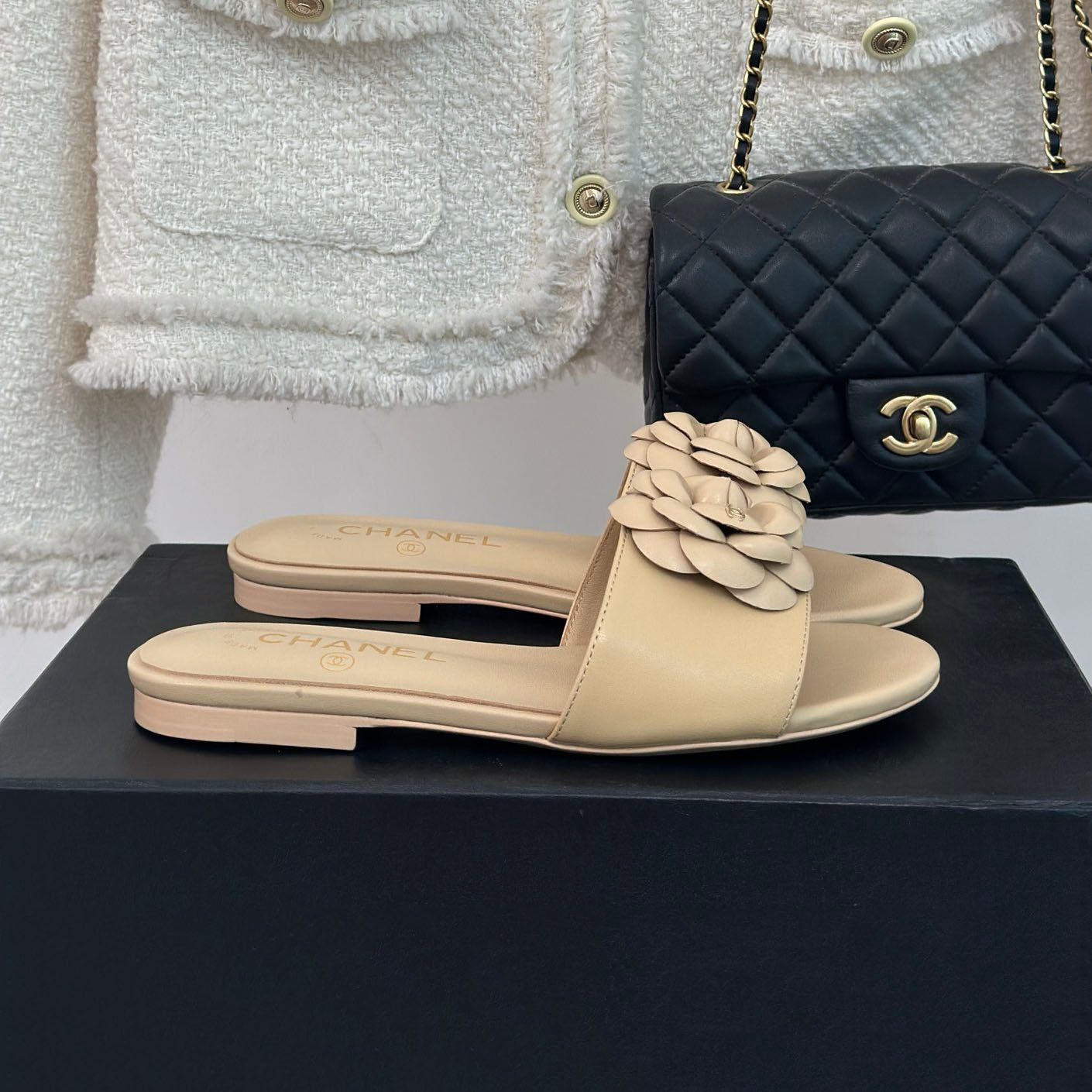 CNL Camellia block heel slippers 1824082701