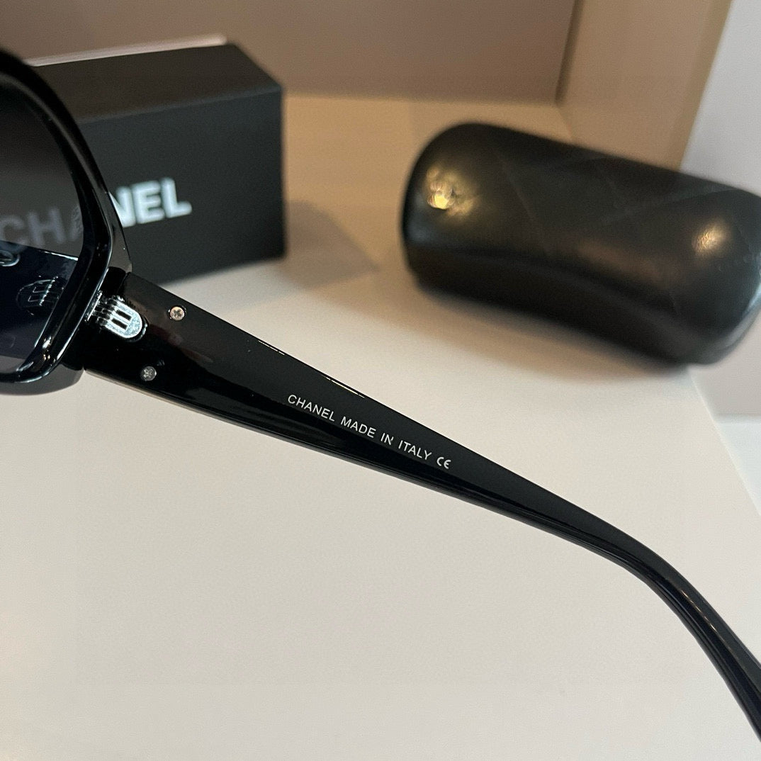 CNL Sunglasses 1825042913