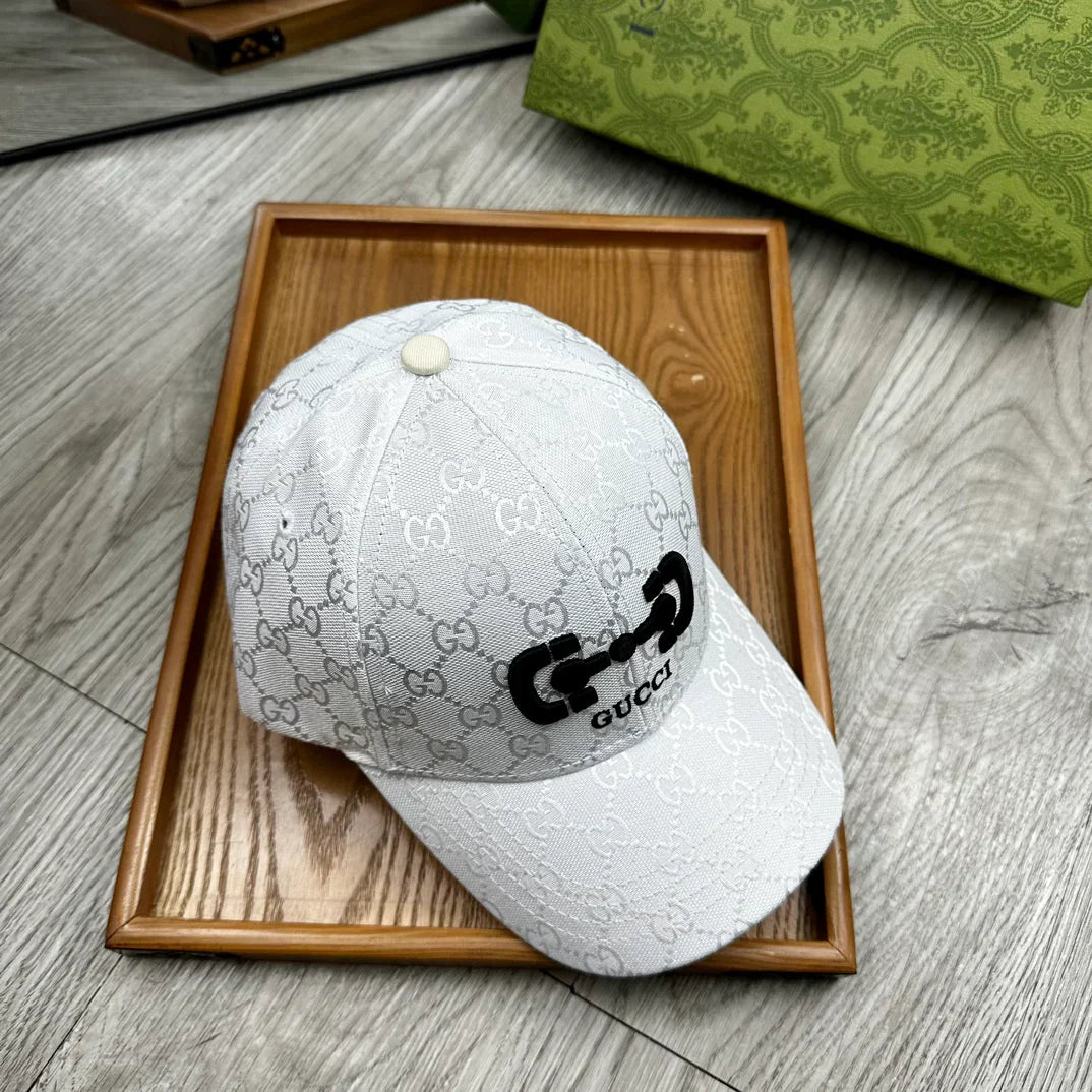 New Fashion Classic Versatile Baseball Cap 1024042326