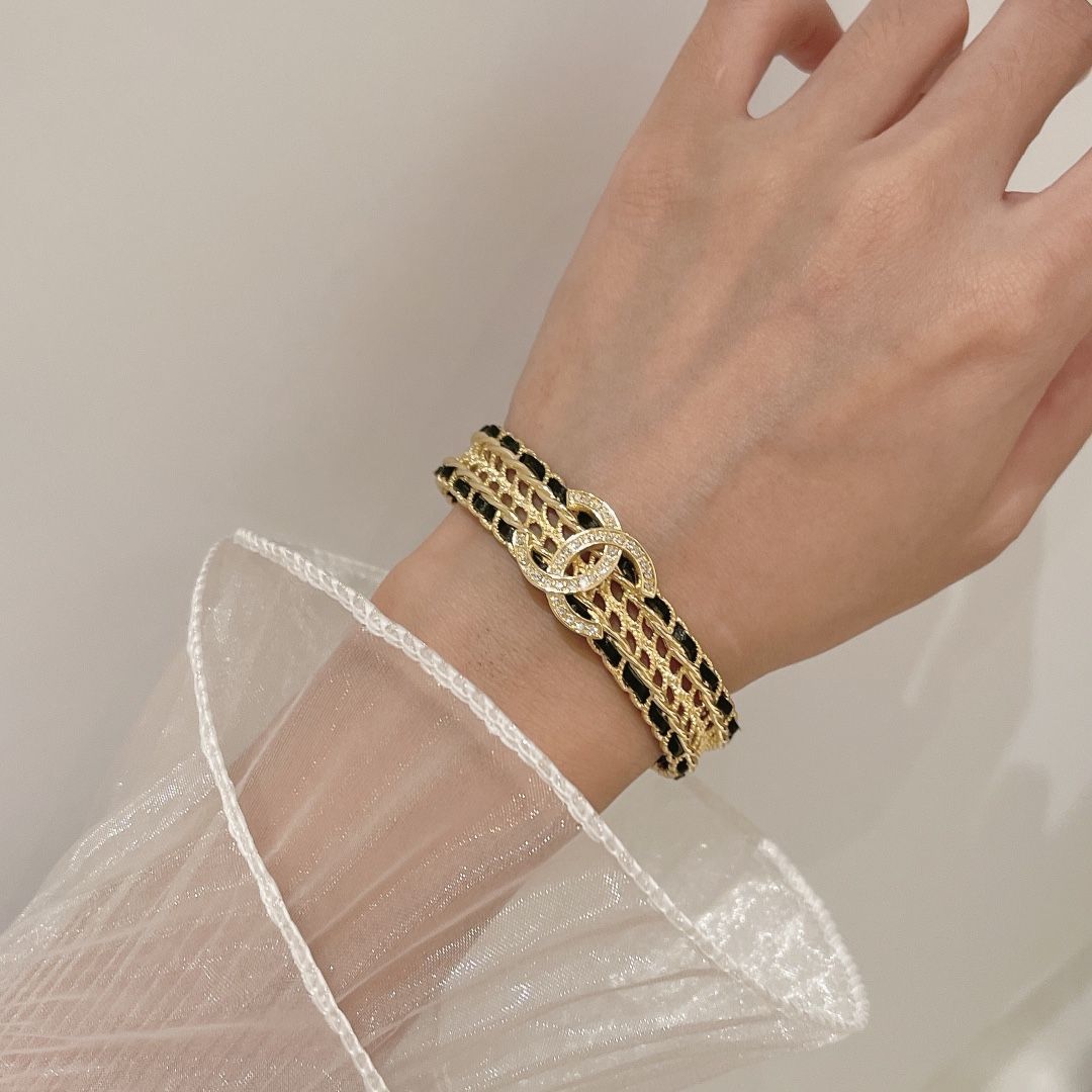 Fashion New Leather Bracelet PD10063007