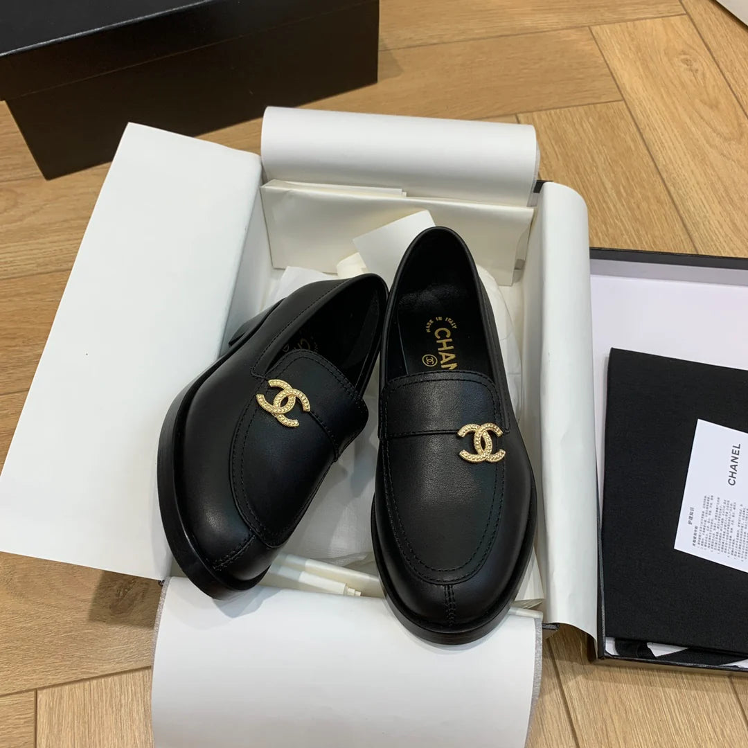 Classic Colour Block Double C Loafers 1024122402