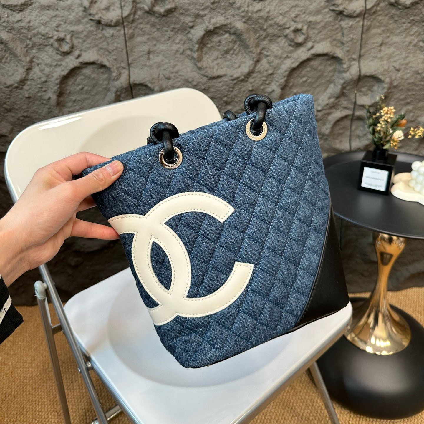 CH Denim tote 1824082103