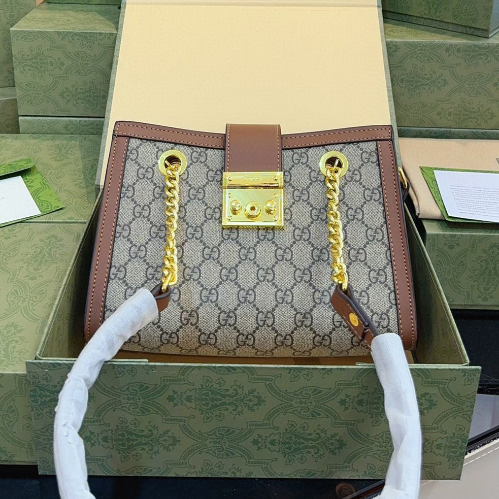 New Padlock chain shoulder bag 1824042110