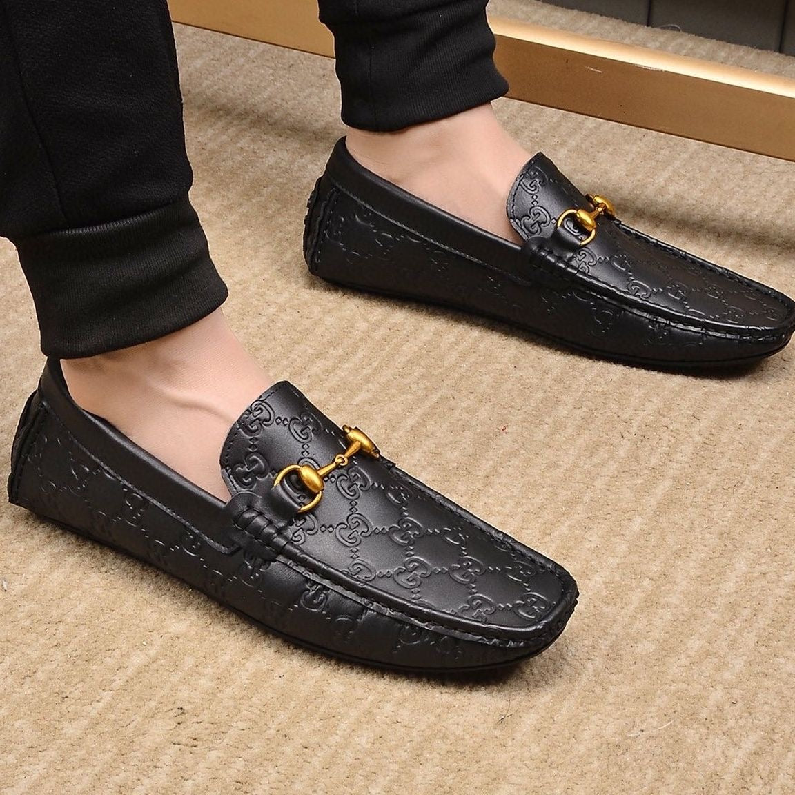 Men's embossed loafers 1824053102
