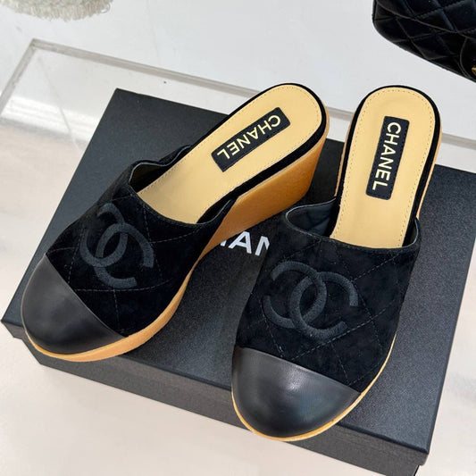 CH Chunky heel platform slippers 1825010703