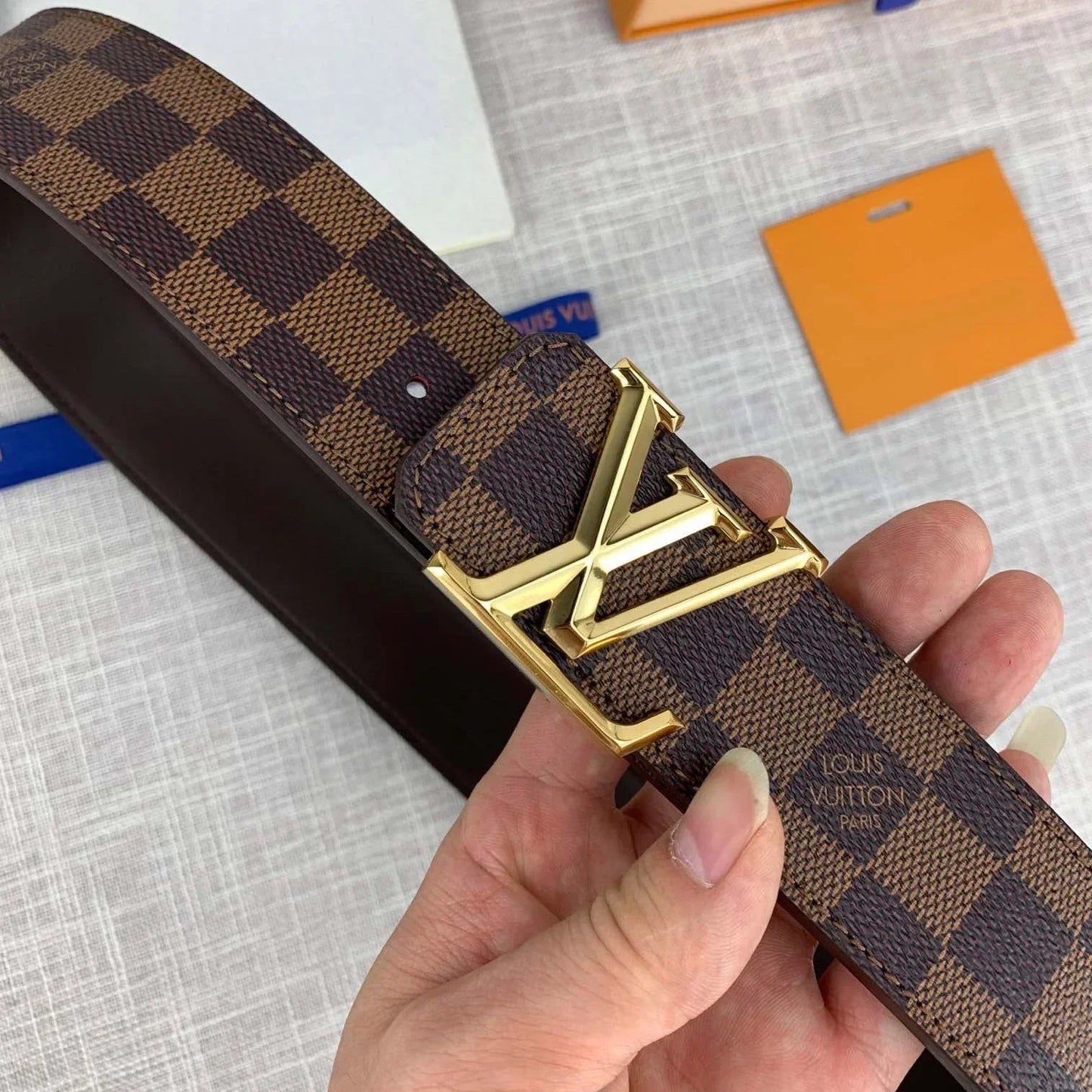 Lv Luxury Genuine Leather Men’s Belt 1025010903