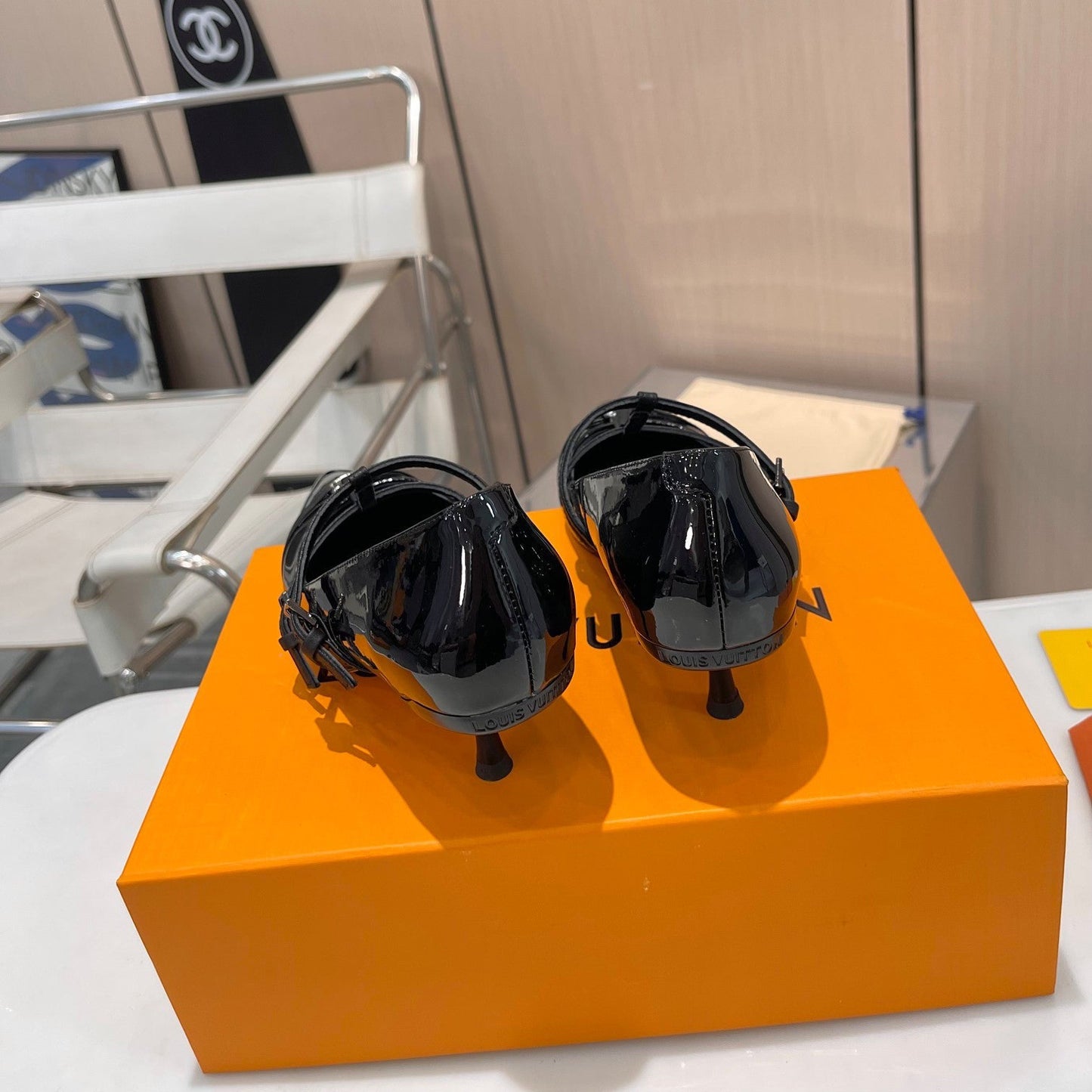 LV Pointed Pumps 1824120906