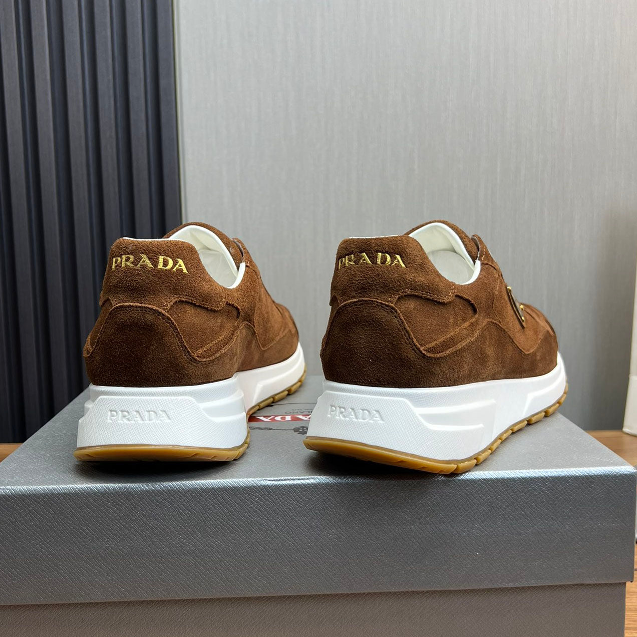 PR  sneakers 1824102503