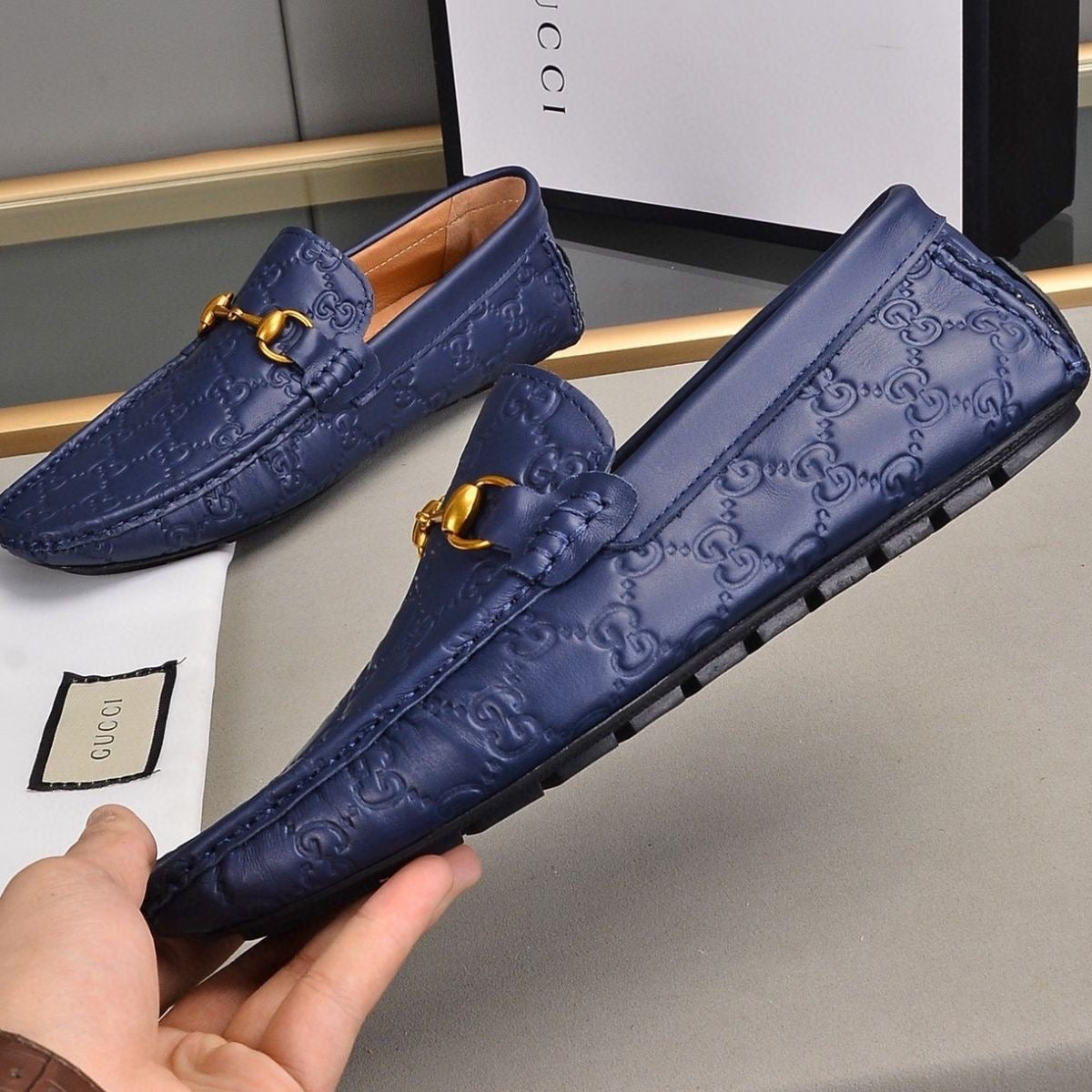Men's embossed loafers 1824053102