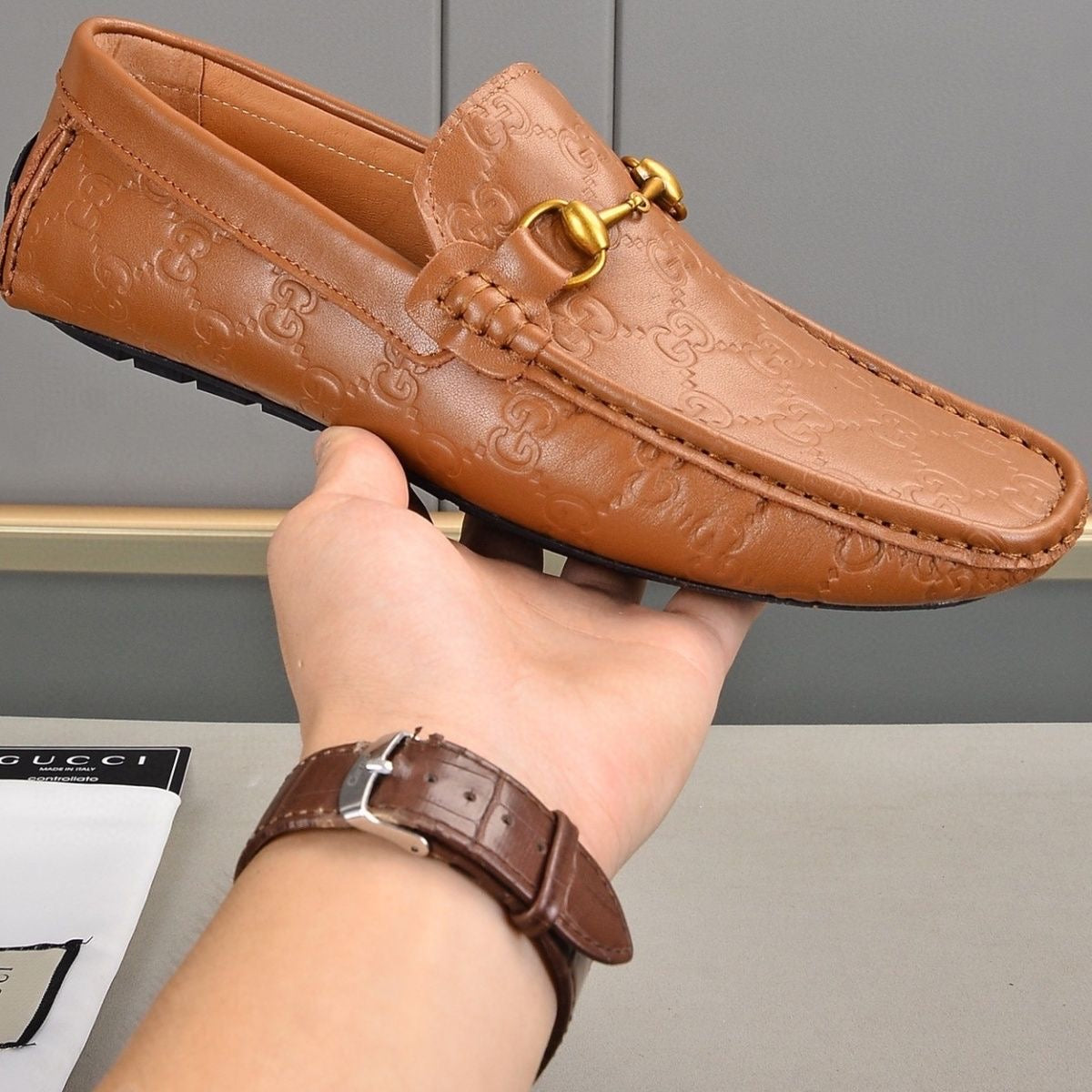 Men's embossed loafers 1824053102