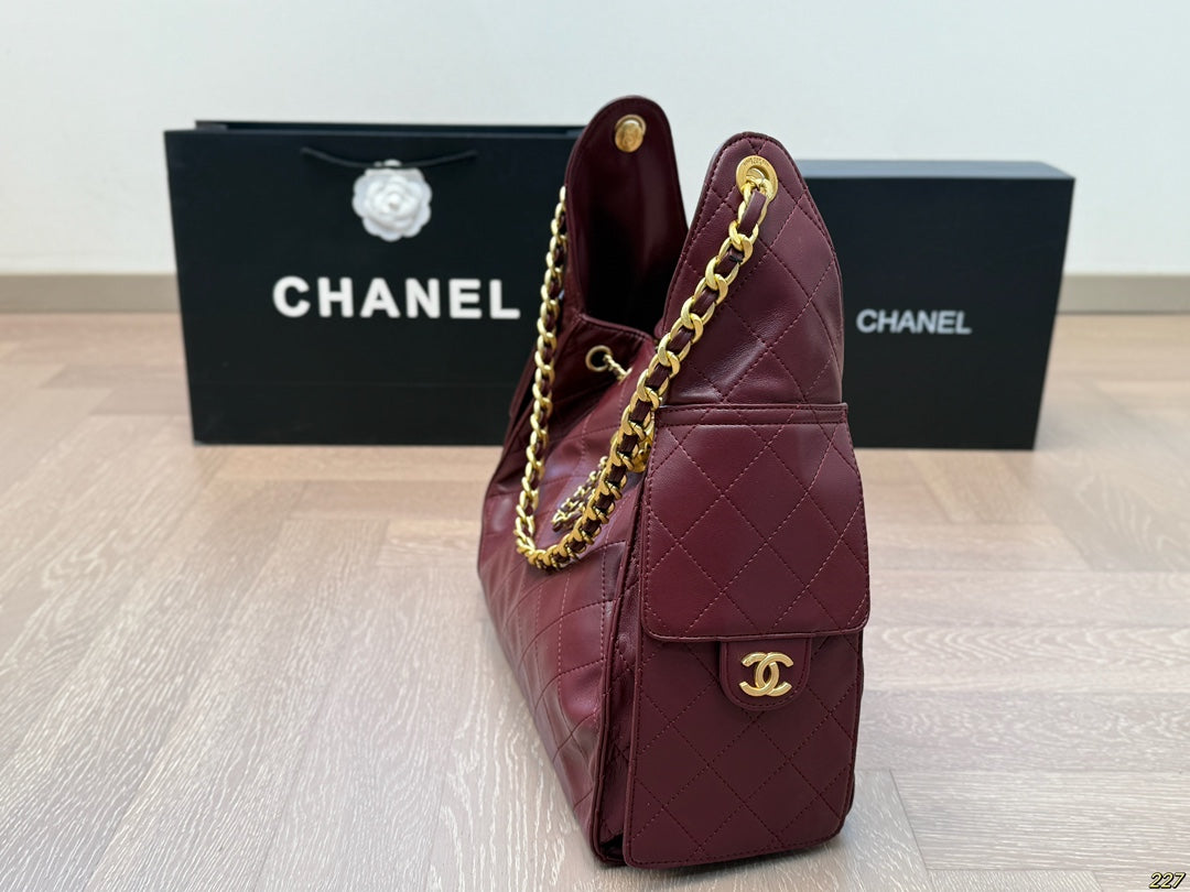 CH Bucket Bag 34*27 1825022101