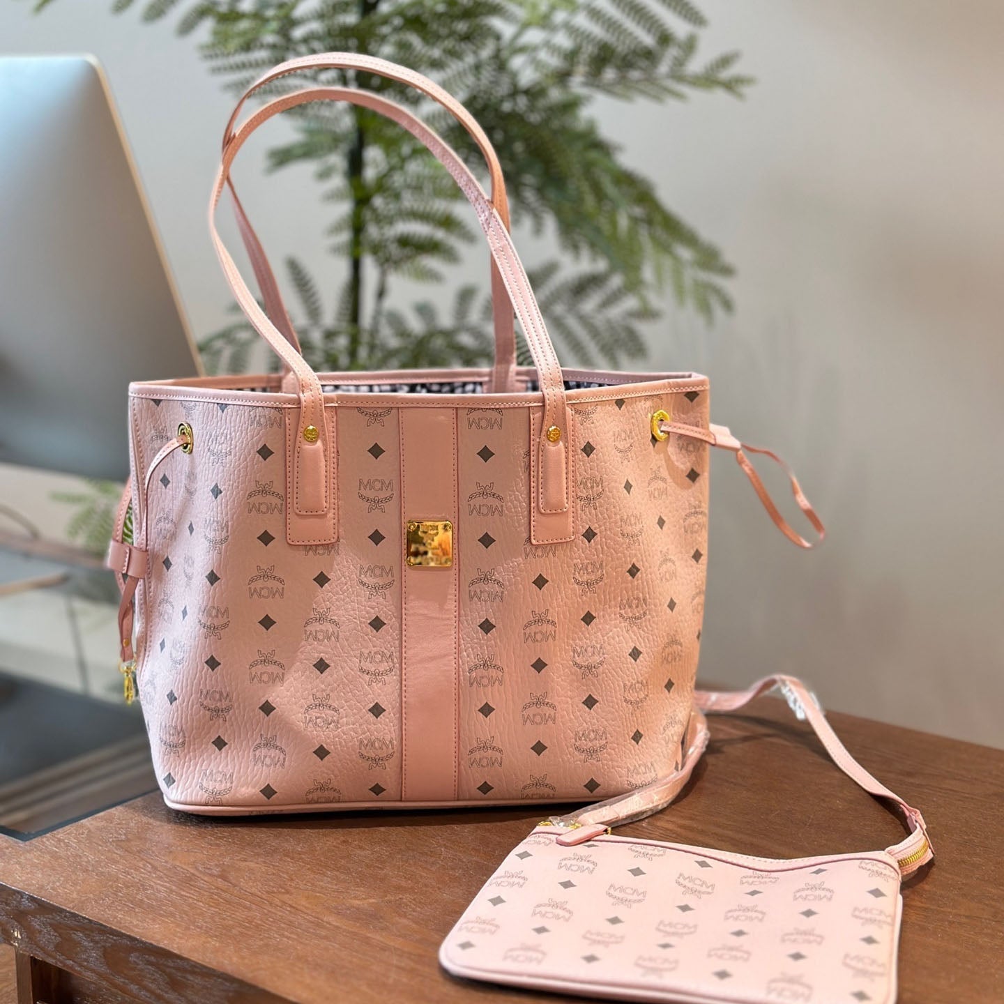 Classic mcm tote bag XC24092420