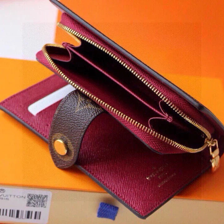 New versatile wallet 1024101125