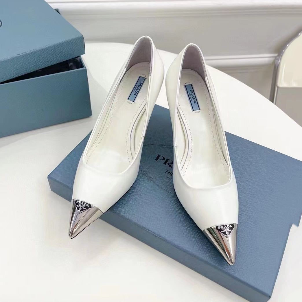 PD fashionable and versatile metal pointed-toe high heels 1824051701