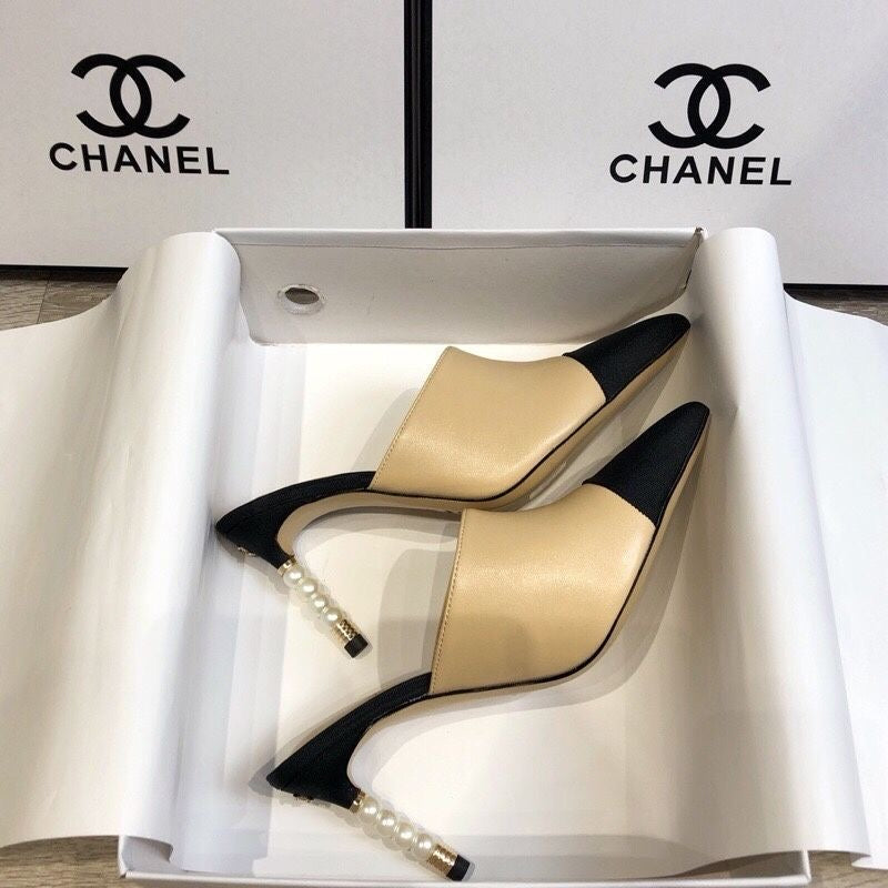 Elegent Logo Black and White Women's High Heeled