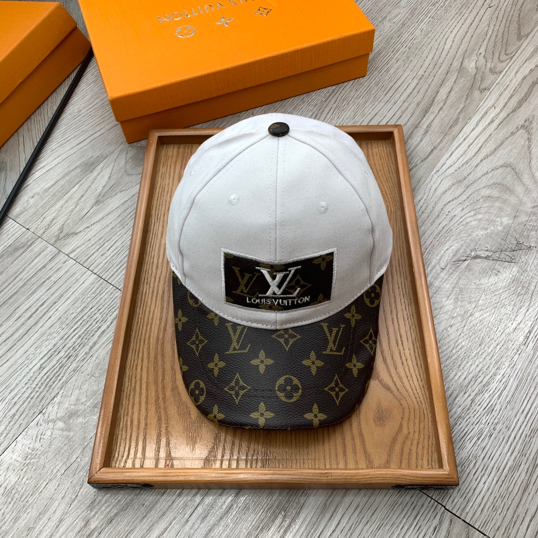 New V logo baseball cap XC16060801