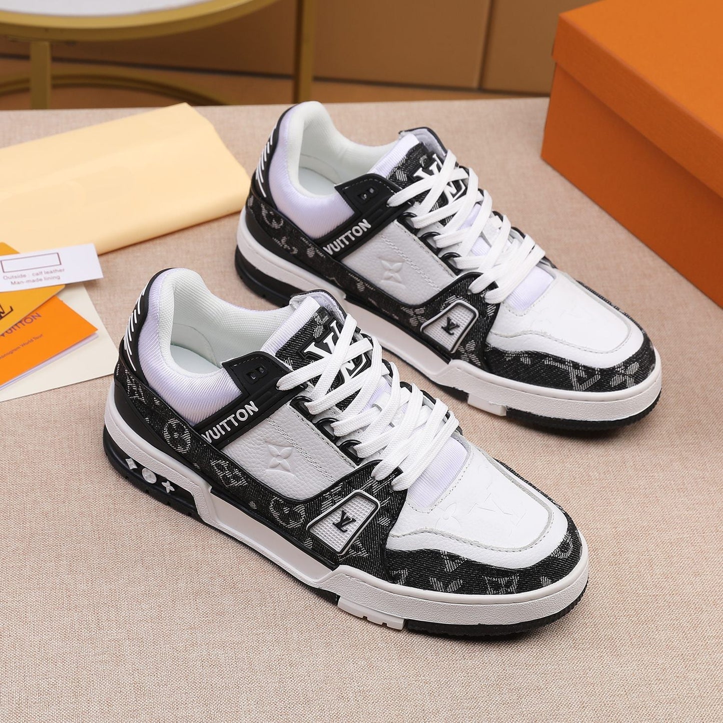 Men's Fashion Luxury Multicolor V Logo Sneakers