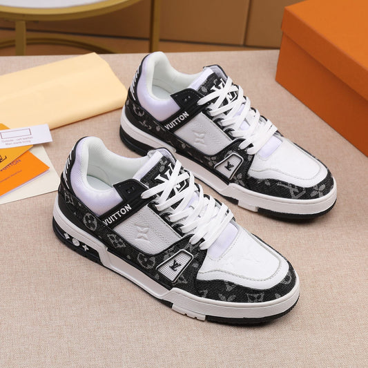 Men's Fashion Luxury Multicolor V Logo Sneakers