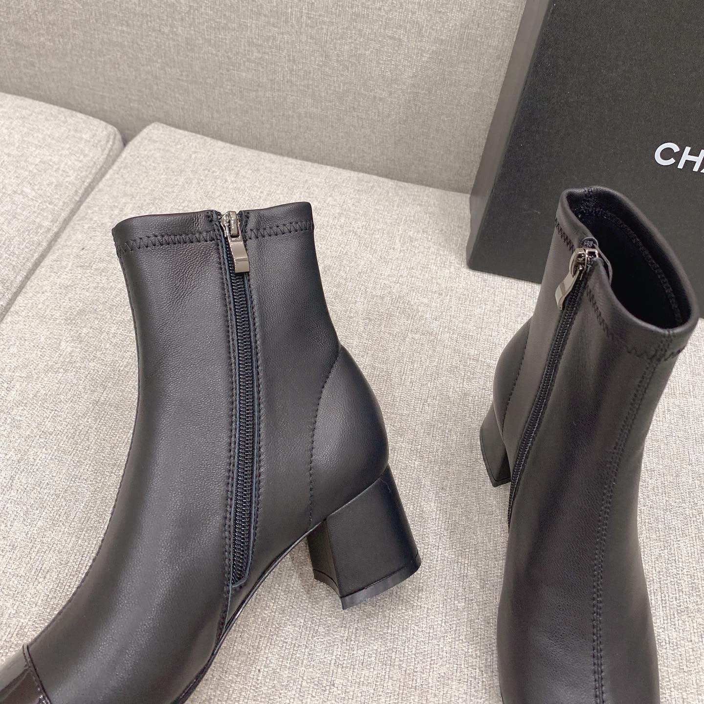 Classic chunky heel ankle boots XC1823090202