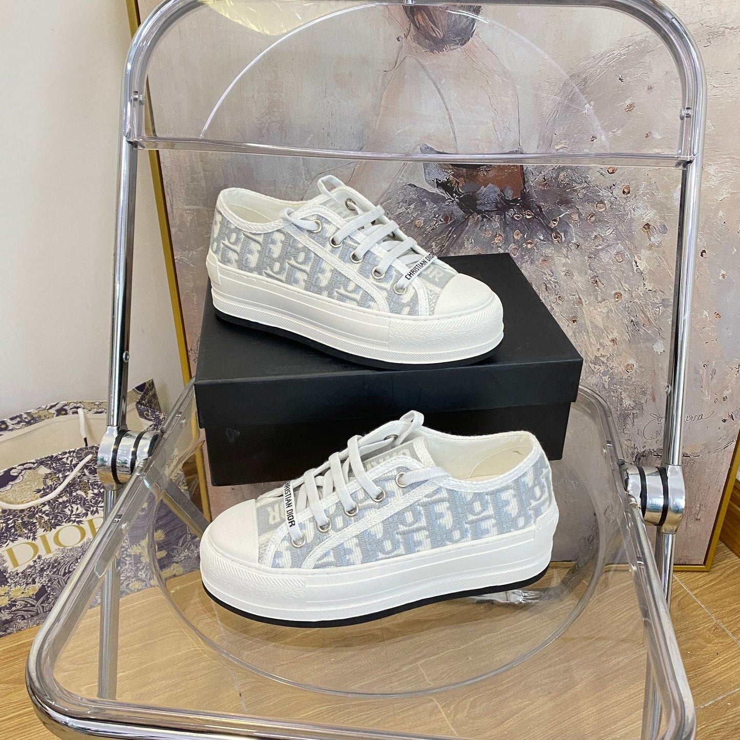 Low Top Classic Shoes XC0123072802