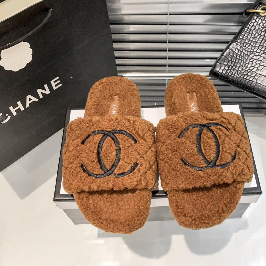 Rhombus Embroidery Fur Slippers