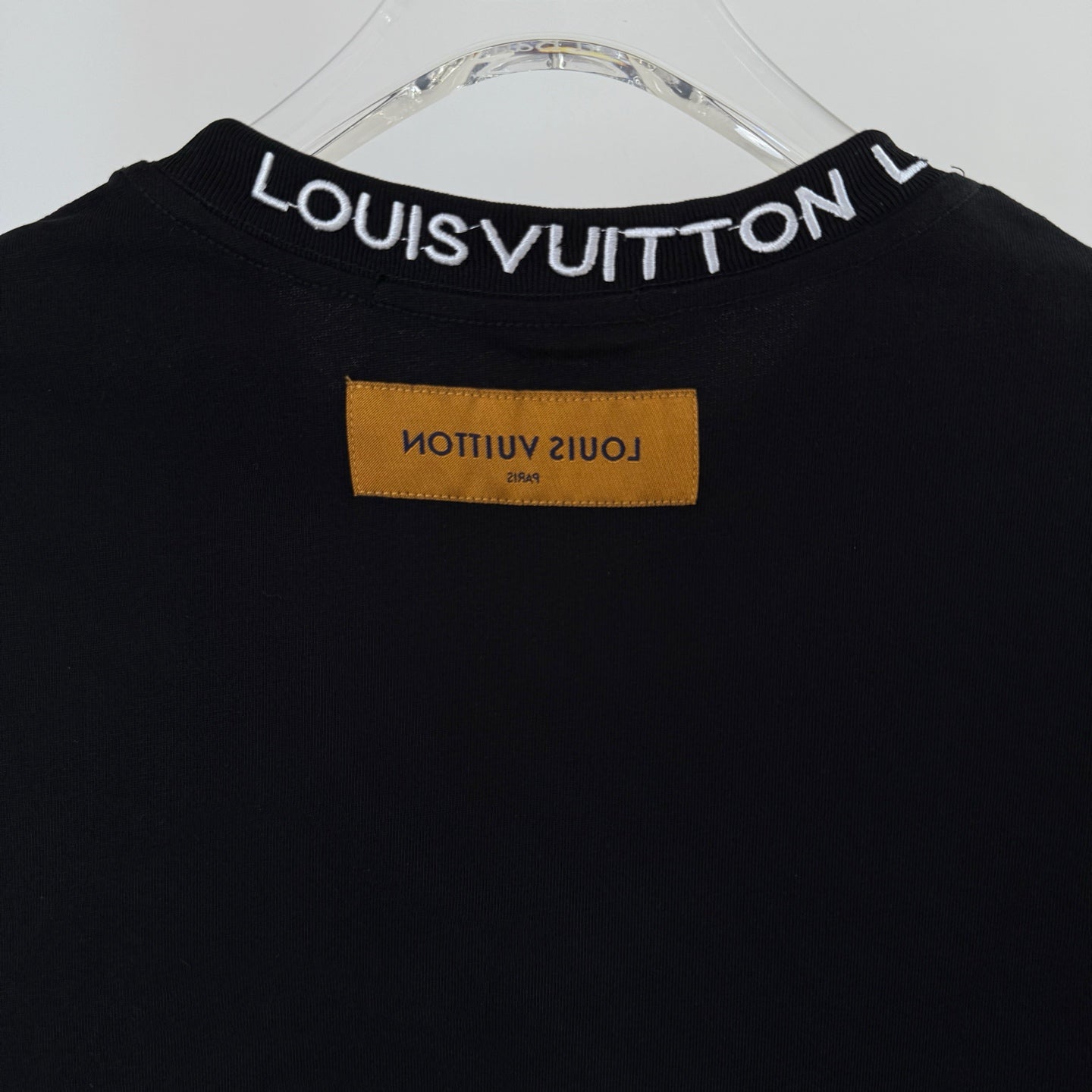 LV Embroidered leather logo T-shirt 1825042507