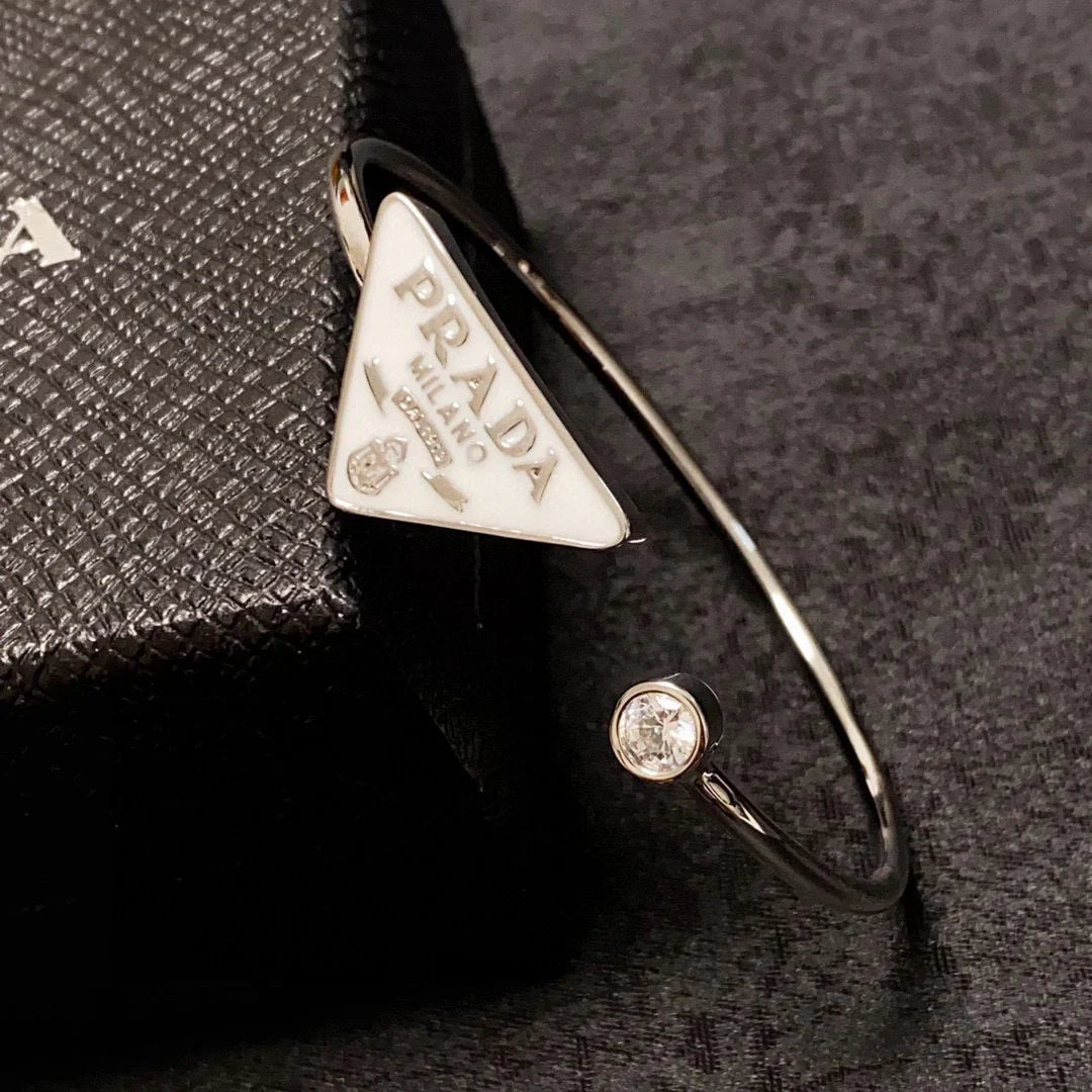 Fashion and versatile bracelet 1024052204