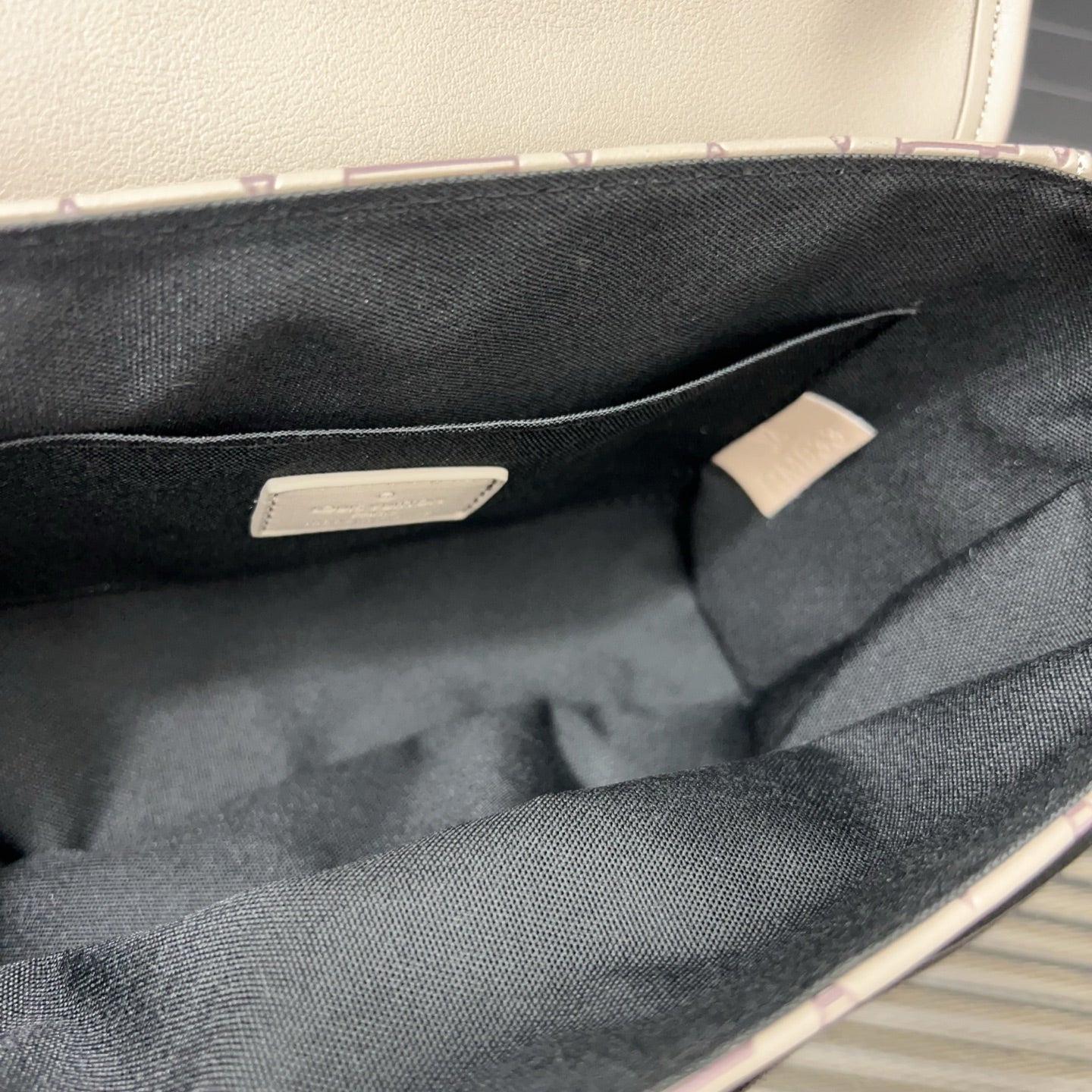 LV Flap shoulder bag 1825052315