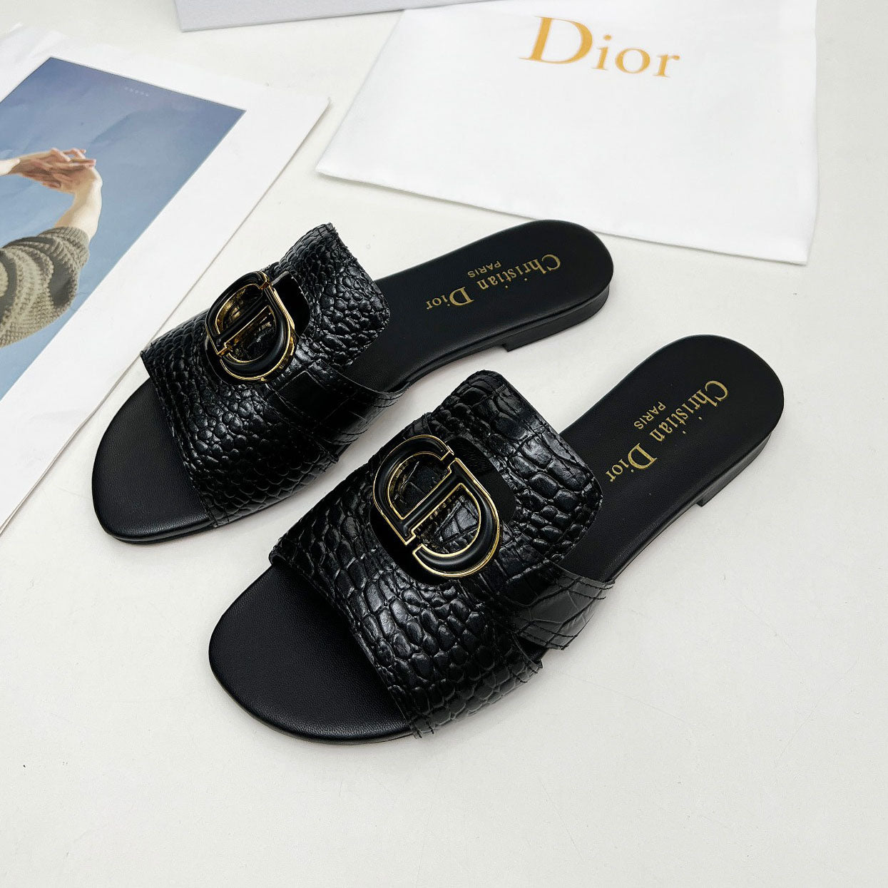 CD Slippers 1825052802