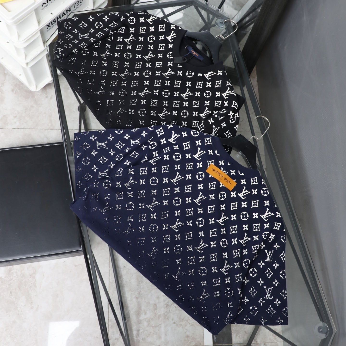 LV Gradient letter print T-shirt 1825060601