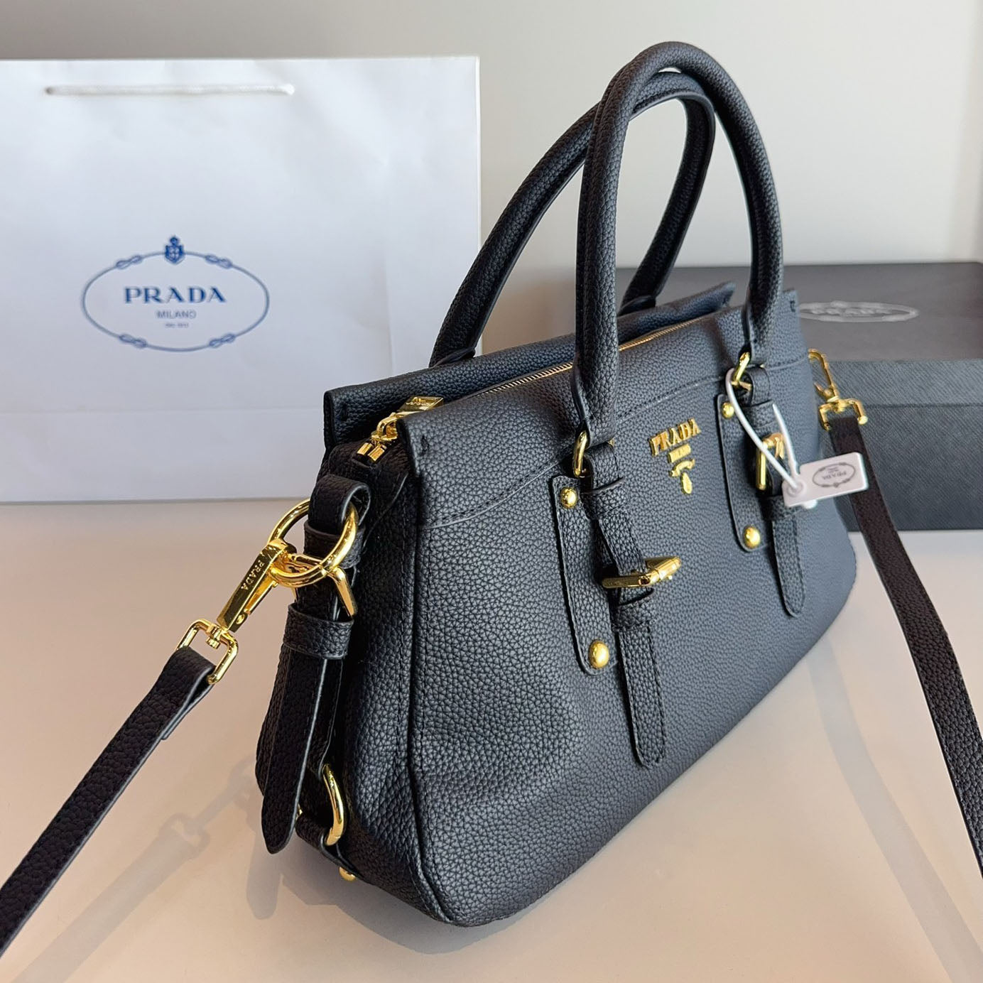 PR Hobo Shoulder Bag 1825052603